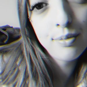 Meet your Posher, Lindsaay